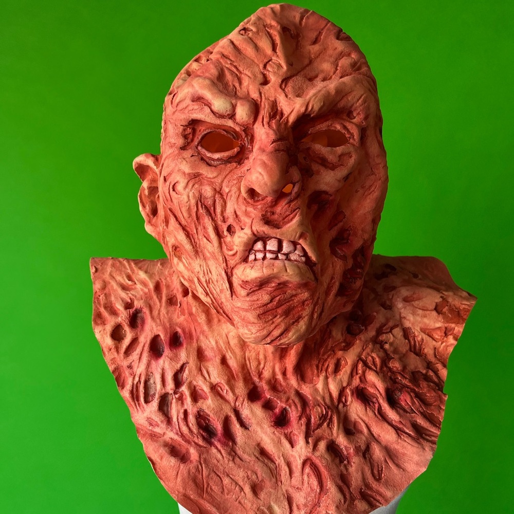 Freddie krueger adult mask